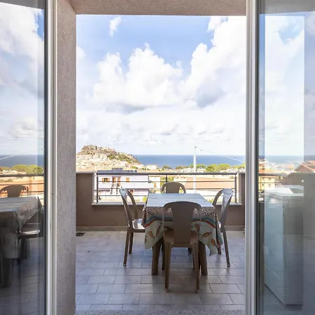 Vista Mare E Castello, Piscina E Posto Auto *