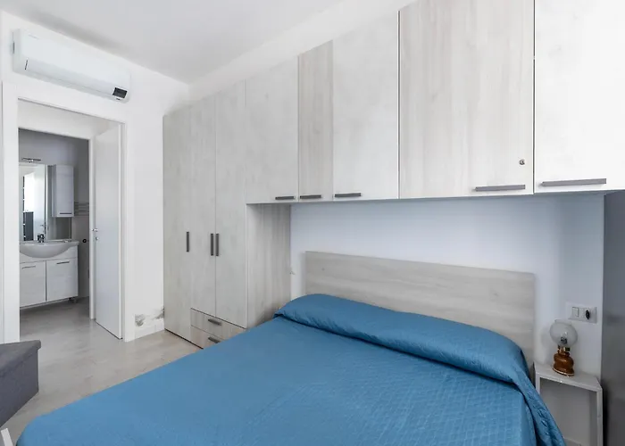 Vista Mare E Castello, Piscina E Posto Auto * 卡斯特尔萨多