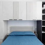 Lejlighed Air Conditioning, Swimming Pool And Parking Space