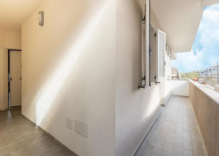 Vista Mare E Castello, Piscina E Posto Auto